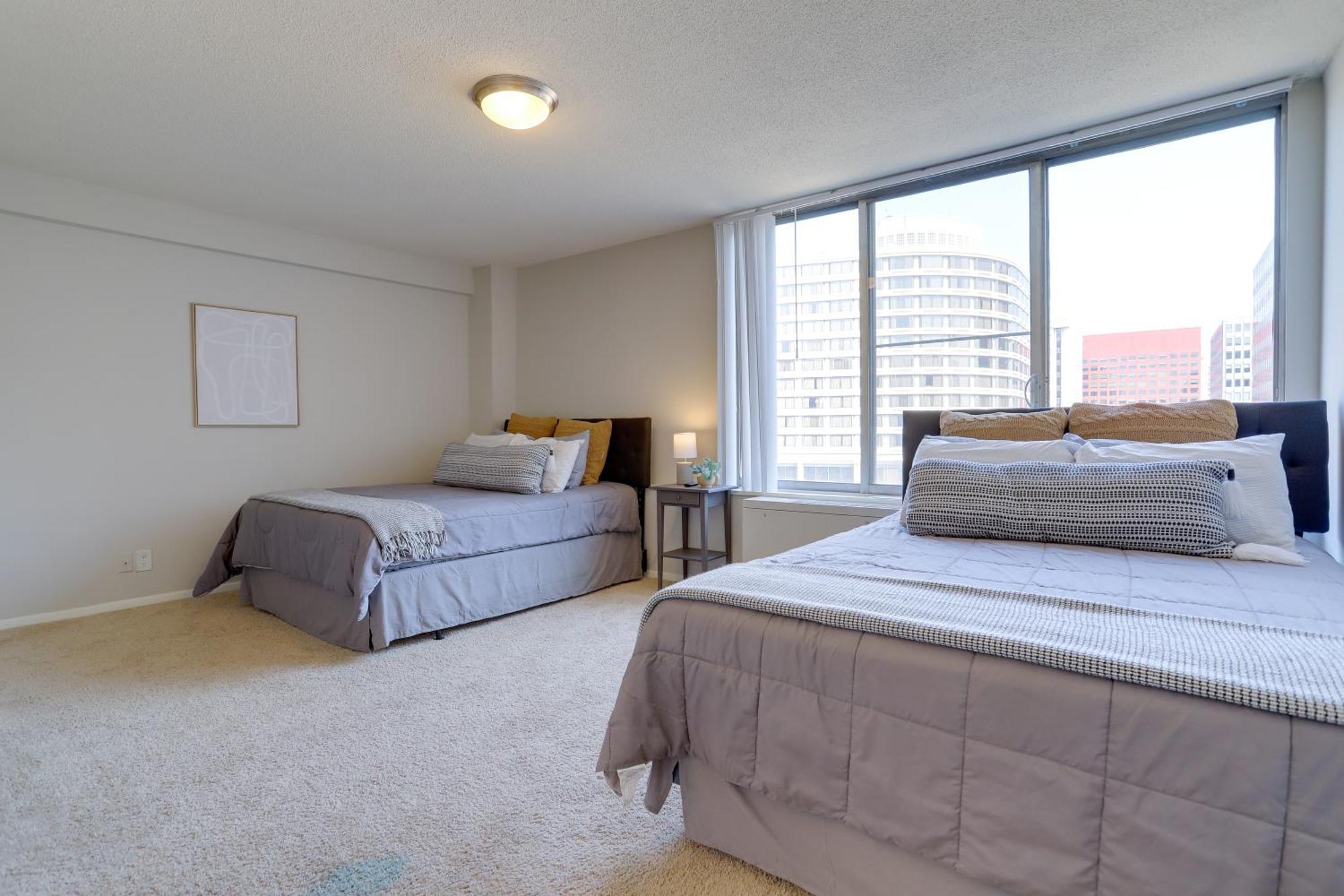 Beautiful 2Br Apartment At Crystal City With Gym อาร์ลิงตัน ภายนอก รูปภาพ