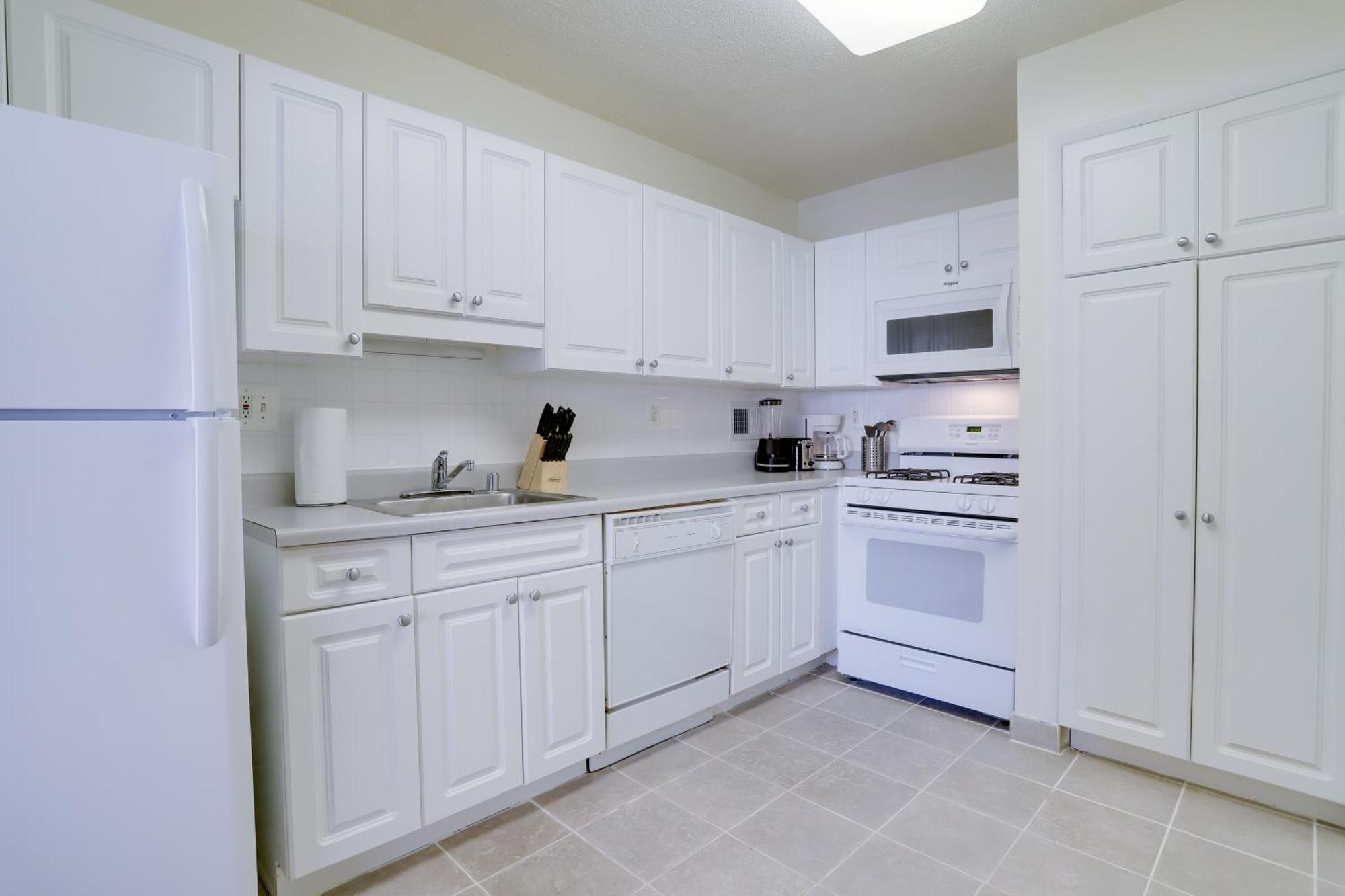 Beautiful 2Br Apartment At Crystal City With Gym อาร์ลิงตัน ภายนอก รูปภาพ